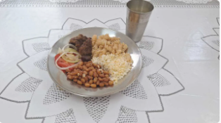 Educação adquire pratos, copos e talheres de inox para alimentação escolar
